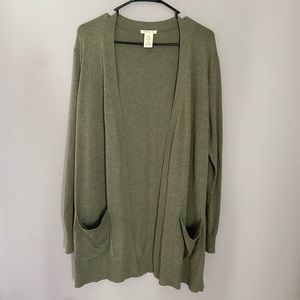 (Set of Two) NWT green and black cardigans size XL